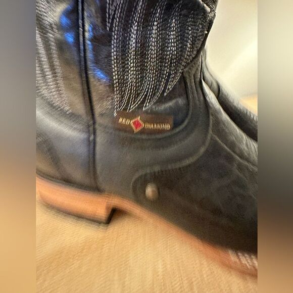 Red Diamond cowboy boots - Picture 4 of 10